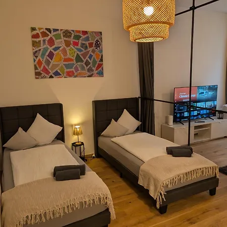 Flataid Obere Bahnstrasse - Grazer Messe * Graz