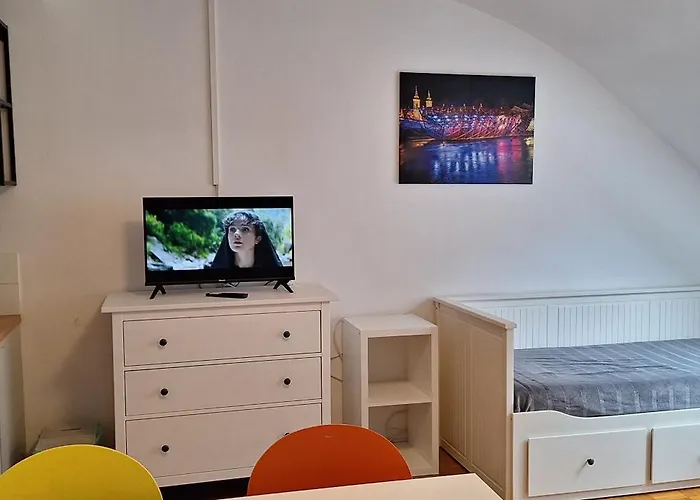 Flataid Obere Bahnstrasse - Grazer Messe Appartement *