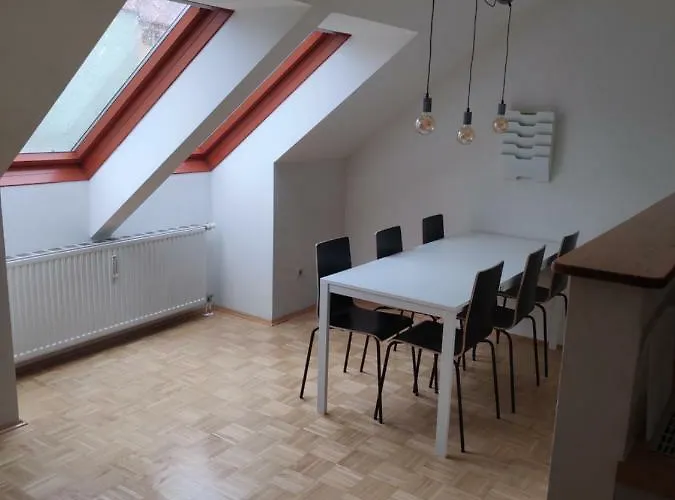 Flataid Obere Bahnstrasse - Grazer Messe Appartement