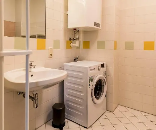 Flataid Obere Bahnstrasse - Grazer Messe Appartement Graz